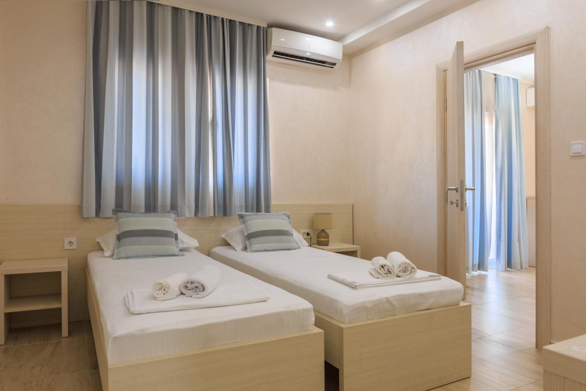 Hotel Maksim Herceg Novi Exterior foto