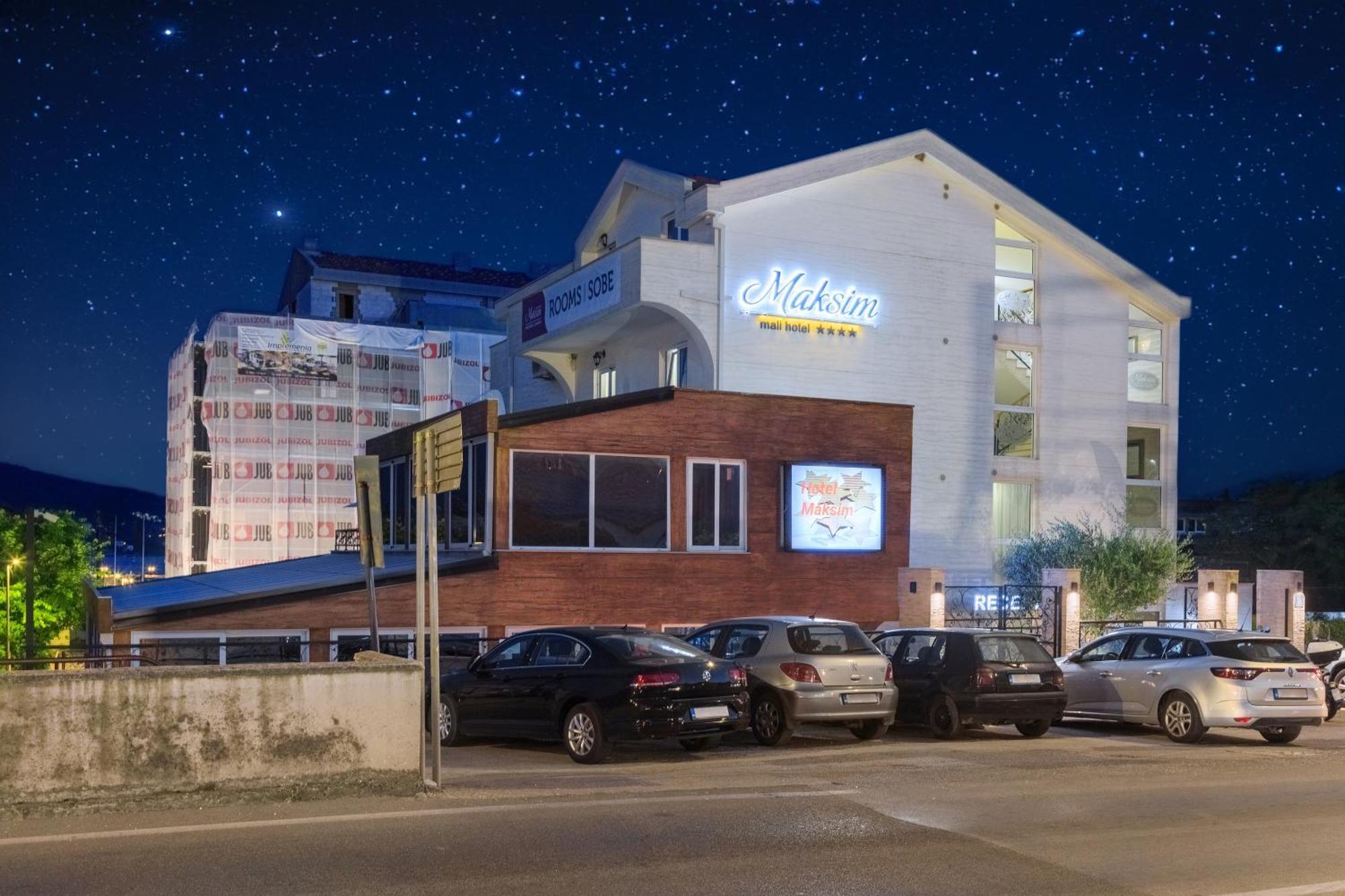 Hotel Maksim Herceg Novi Exterior foto