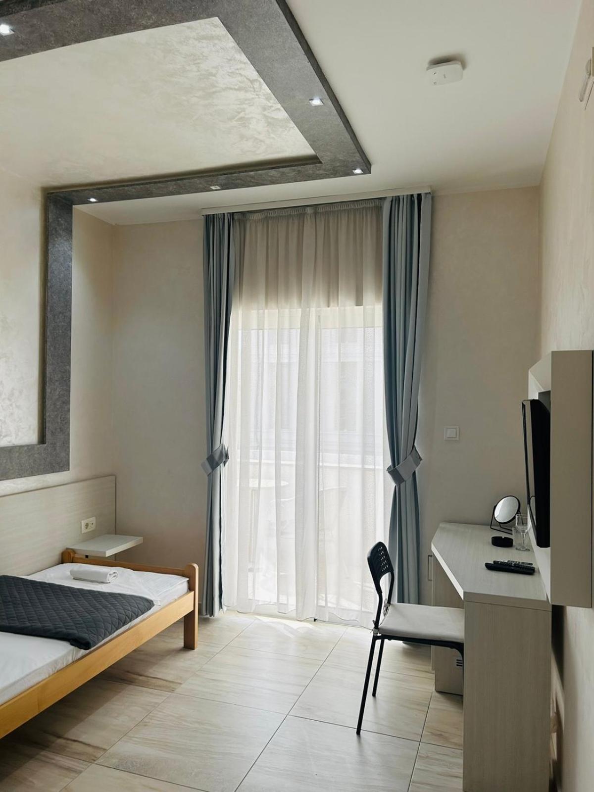 Hotel Maksim Herceg Novi Exterior foto